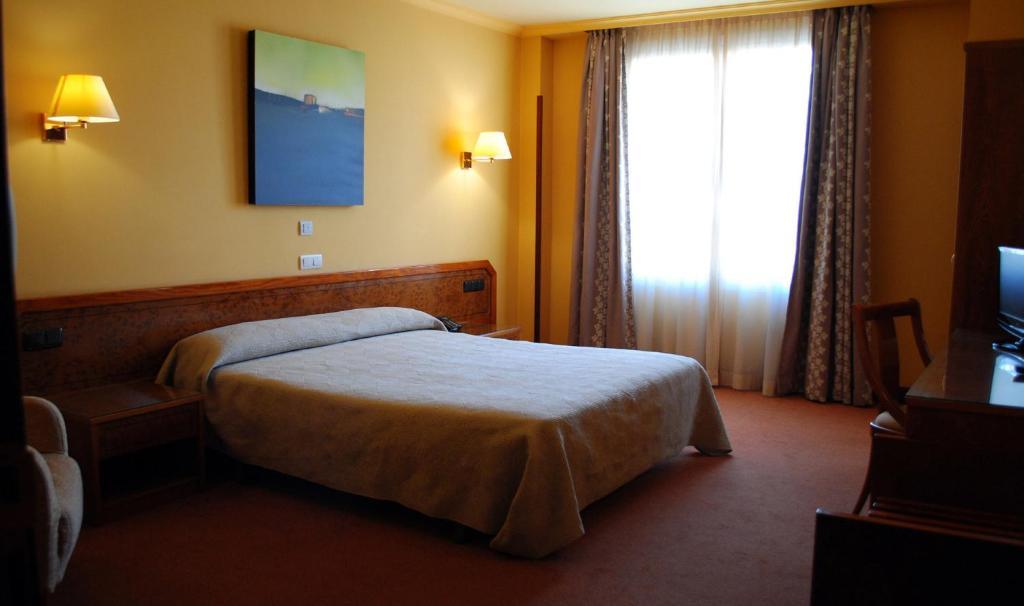 Hotel Gernika - Adults Only Номер фото
